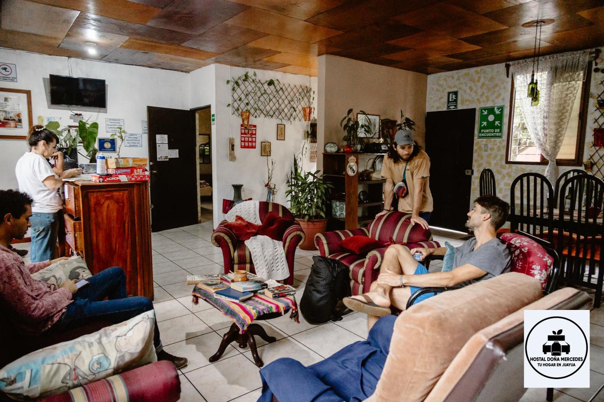 Hostal Dona Mercedes Juayúa Zewnętrze zdjęcie
